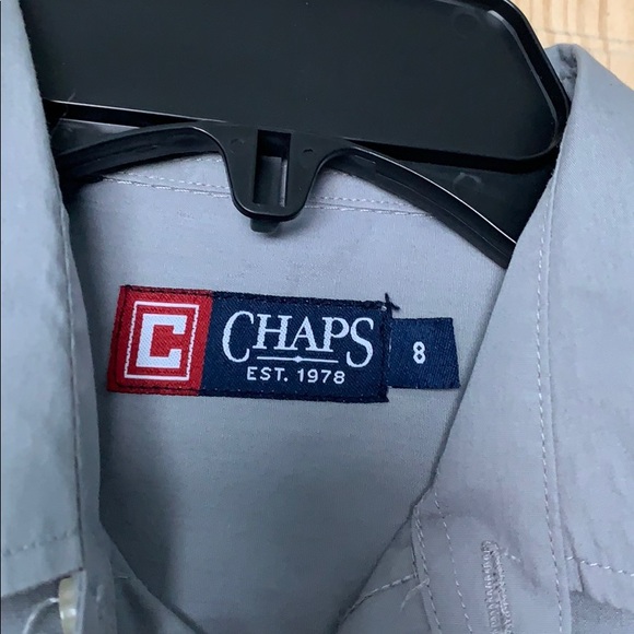 Boys dress shirt, CHAPS, size 8 - Picture 4 of 6